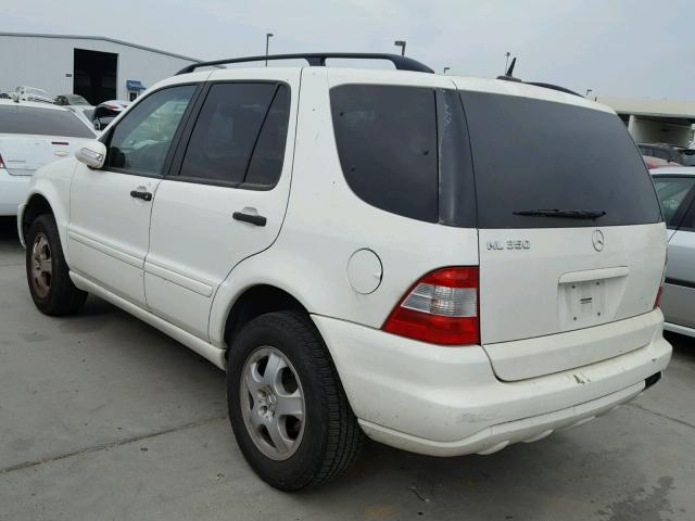 4JGAB57E83A427627 - 2003 MERCEDES-BENZ ML 350 WHITE photo 3