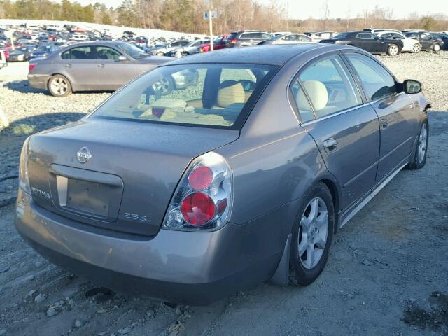 1N4AL11D35N462068 - 2005 NISSAN ALTIMA S GRAY photo 4