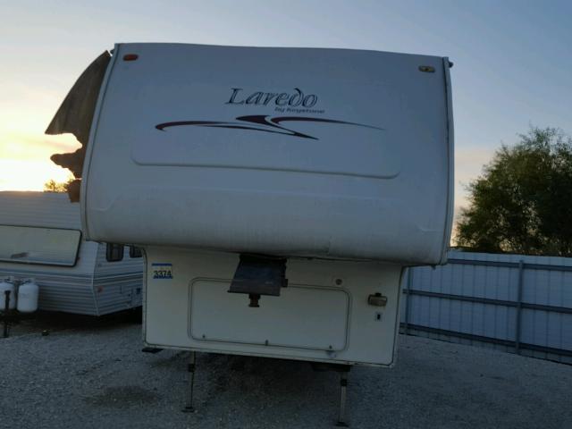 4YDF29B2634453198 - 2003 KEYSTONE LAREDO WHITE photo 9