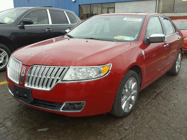 3LNHL2GC2AR627270 - 2010 LINCOLN MKZ RED photo 2