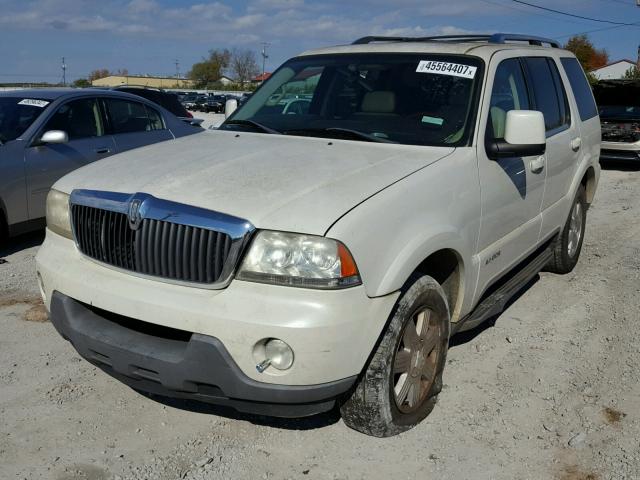 5LMEU78H53ZJ22987 - 2003 LINCOLN AVIATOR WHITE photo 2