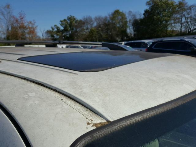 5LMEU78H53ZJ22987 - 2003 LINCOLN AVIATOR 白色 照片 9