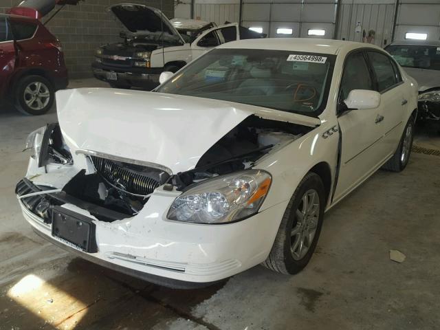 1G4HD57207U139748 - 2007 BUICK LUCERNE CX WHITE photo 2