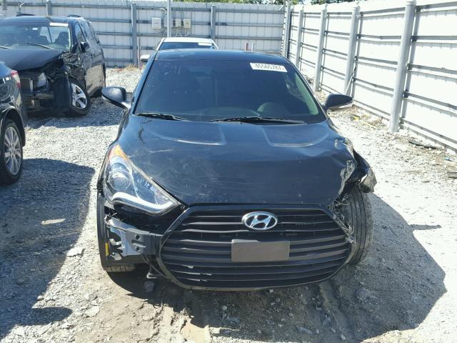 KMHTC6AE7FU240600 - 2015 HYUNDAI VELOSTER BLACK photo 9