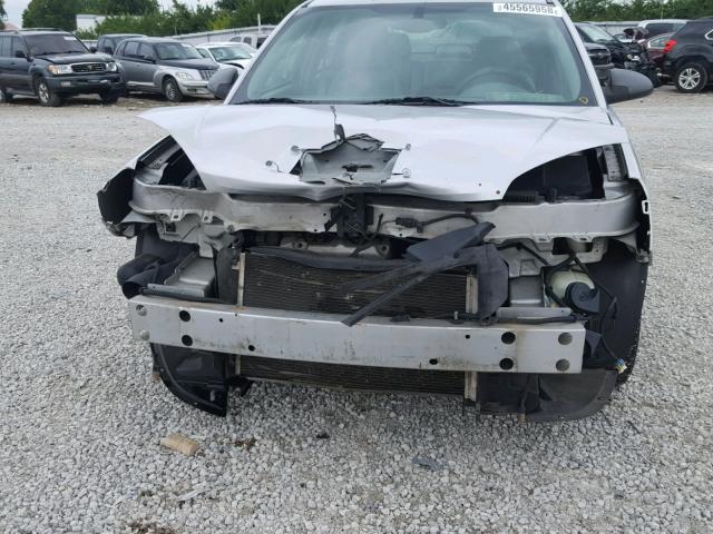 1G1ZU64885F106322 - 2005 CHEVROLET MALIBU MAX 银色 照片 9