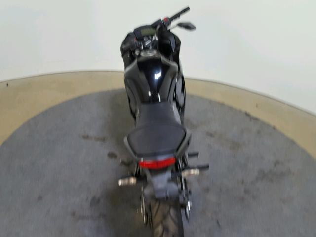 JKAEXEC199DA40308 - 2009 KAWASAKI EX650 C 黑色 照片 9