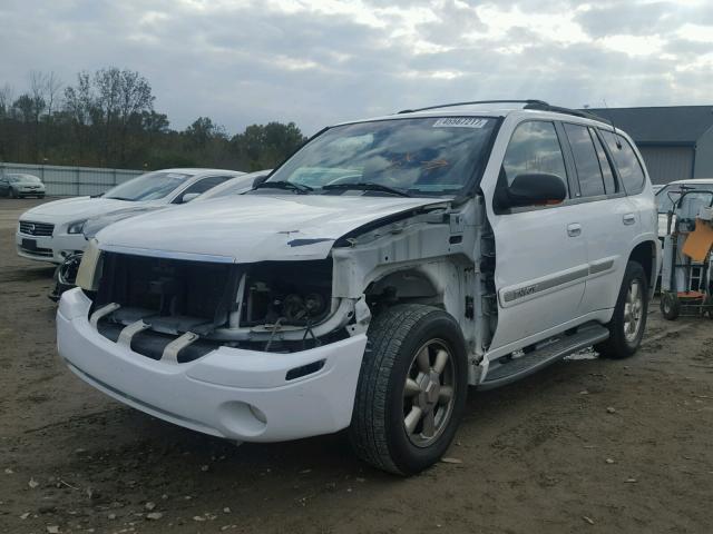 1GKDT13S922288849 - 2002 GMC ENVOY WHITE photo 2