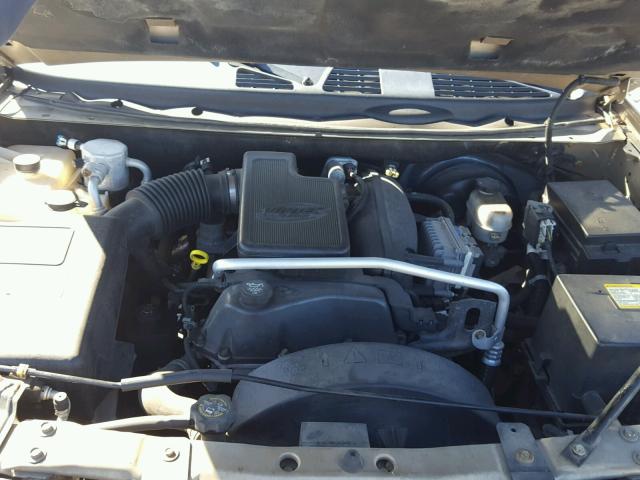 1GNDS13S452276618 - 2005 CHEVROLET TRAILBLAZE GOLD photo 7