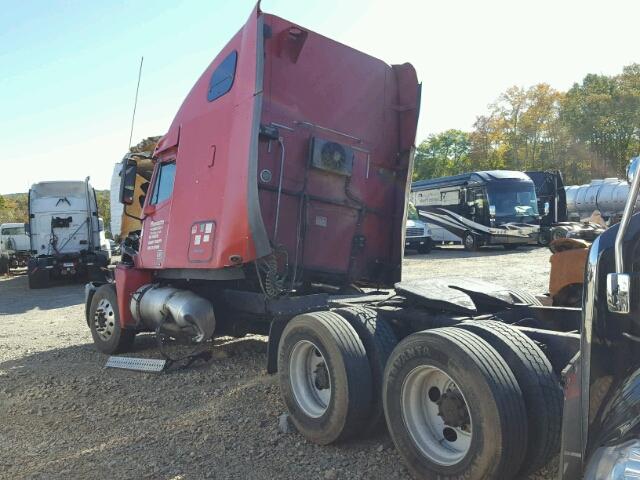 1FUJBBCK07LV79595 - 2007 FREIGHTLINER CONVENTION RED photo 3