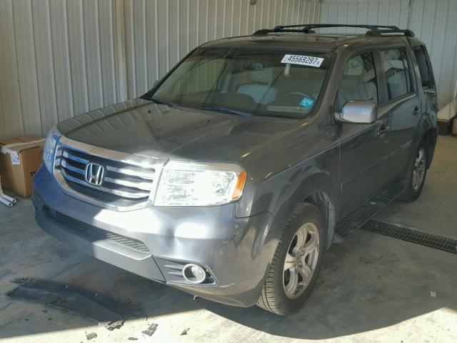 5FNYF3H59DB016725 - 2013 HONDA PILOT GRAY photo 2