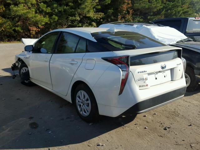 JTDKBRFUXH3031977 - 2017 TOYOTA PRIUS WHITE photo 3