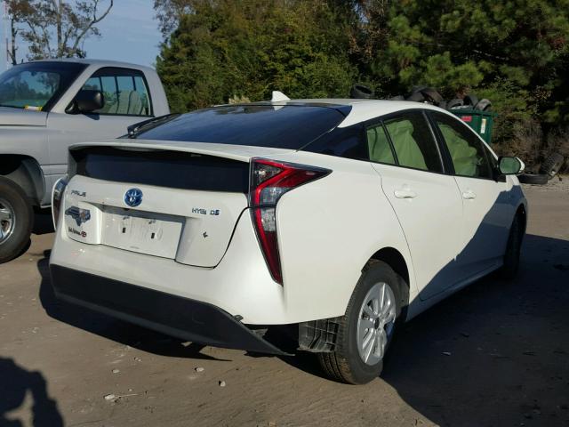 JTDKBRFUXH3031977 - 2017 TOYOTA PRIUS 白色 照片 4