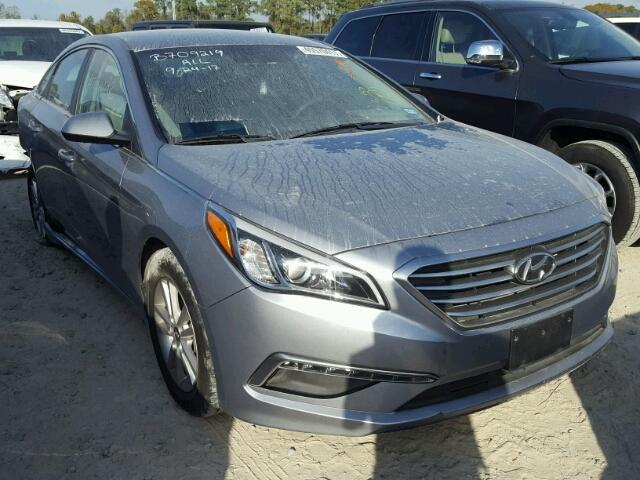 5NPE24AFXFH218498 - 2015 HYUNDAI SONATA SE SILVER photo 1