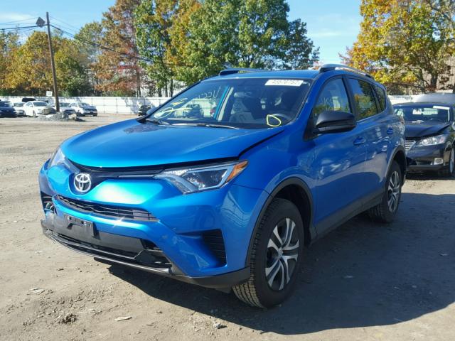 JTMBFREV5GJ071456 - 2016 TOYOTA RAV4 LE Mavi foto 2