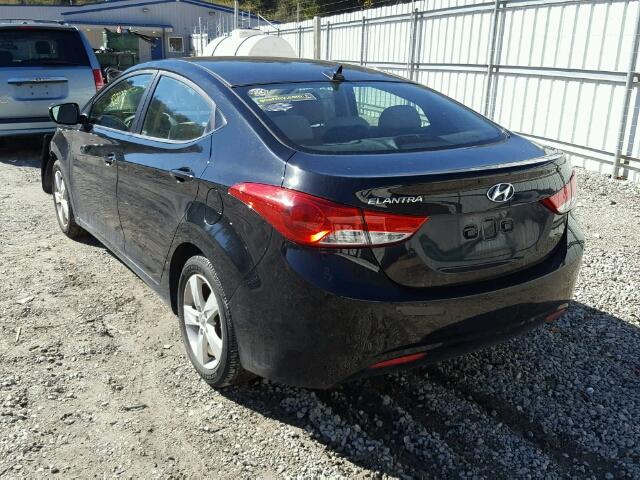 5NPDH4AE6DH173123 - 2013 HYUNDAI ELANTRA GL BLACK photo 3