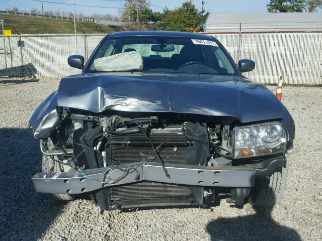 2C3KA53G36H439911 - 2006 CHRYSLER 300 TOURIN GRAY photo 9