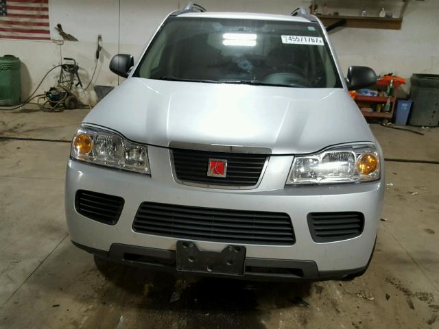 5GZCZ33D97S813336 - 2007 SATURN VUE SILVER photo 9