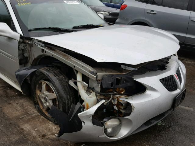 2G2WS522941353741 - 2004 PONTIAC GRAND PRIX SILVER photo 9