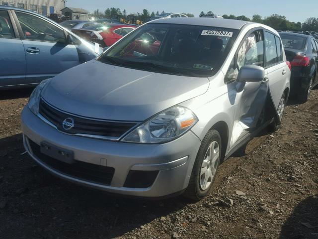 3N1BC1CP7BL484515 - 2011 NISSAN VERSA S SILVER photo 2