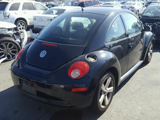 3VWSG31C87M504749 - 2007 VOLKSWAGEN NEW BEETLE BLACK photo 4