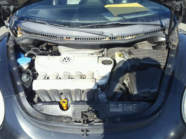 3VWSG31C87M504749 - 2007 VOLKSWAGEN NEW BEETLE 黑色 照片 7