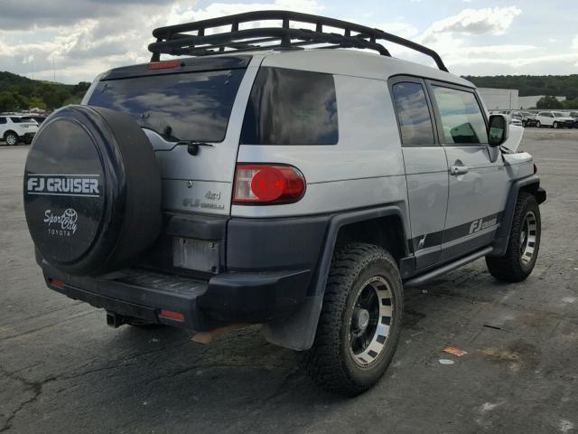 JTEBU11F78K023986 - 2008 TOYOTA FJ CRUISER SILVER photo 4