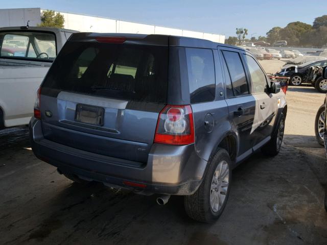 SALFP24N08H019628 - 2008 LAND ROVER LR2 SE GRAY photo 4