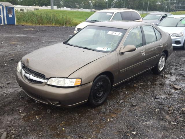 1N4DL01D61C183002 - 2001 NISSAN ALTIMA XE BROWN photo 2