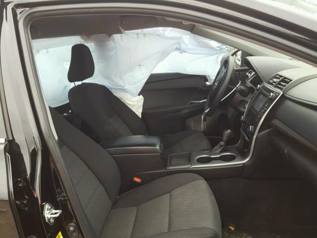 4T4BF1FK1FR485077 - 2015 TOYOTA CAMRY LE შავი ფოტო 5