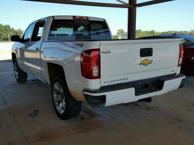 3GCUKSEC3GG385098 - 2016 CHEVROLET SILVERADO WHITE photo 3