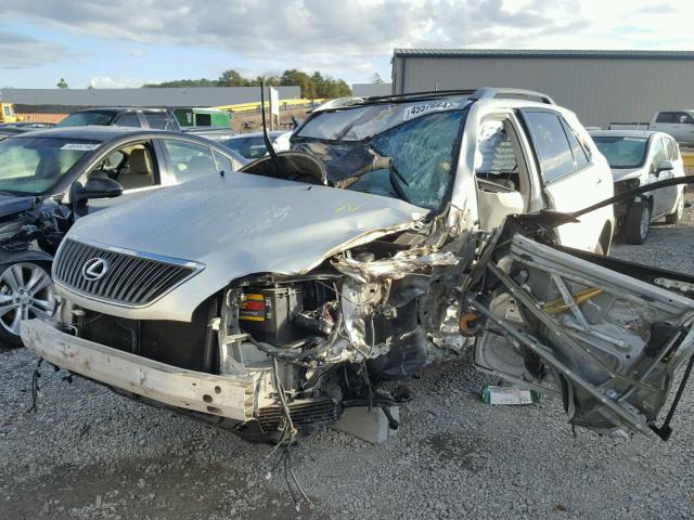 2T2GA31U95C026491 - 2005 LEXUS RX 330 SILVER photo 2