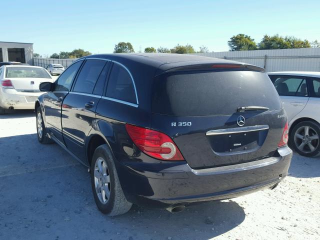 4JGCB65E97A036414 - 2007 MERCEDES-BENZ R BLUE photo 3