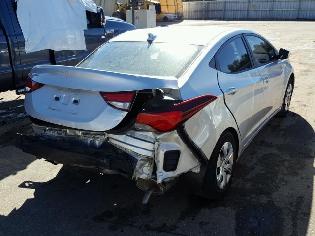 KMHDH4AE4GU475127 - 2016 HYUNDAI ELANTRA SE SILVER photo 4