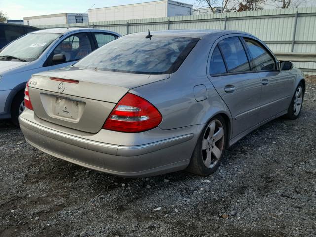 WDBUF65J83A157258 - 2003 MERCEDES-BENZ E 320 GRAY photo 4