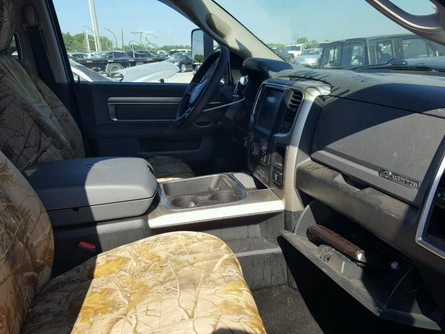 3C6UR5DL9GG145124 - 2016 RAM 2500 SLT GRAY photo 5