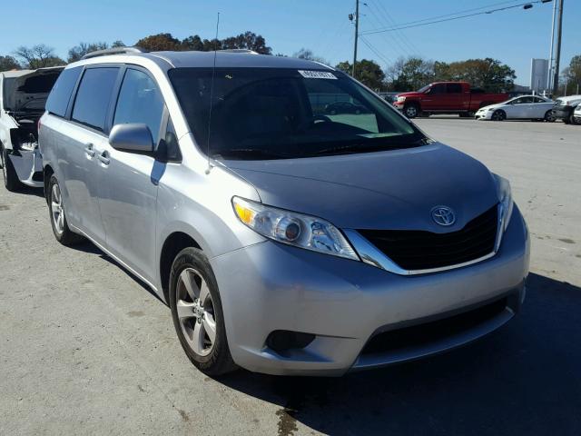 5TDKK3DC9CS199527 - 2012 TOYOTA SIENNA LE SILVER photo 1