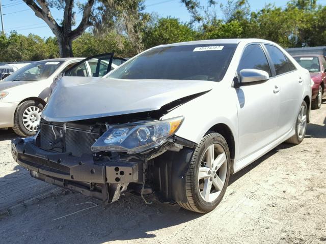 4T1BF1FK1EU378121 - 2014 TOYOTA CAMRY L SILVER photo 2