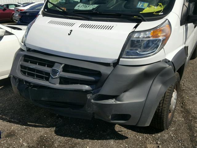 3C6TRVCG2JE112856 - 2018 RAM PROMASTER 白色 照片 9