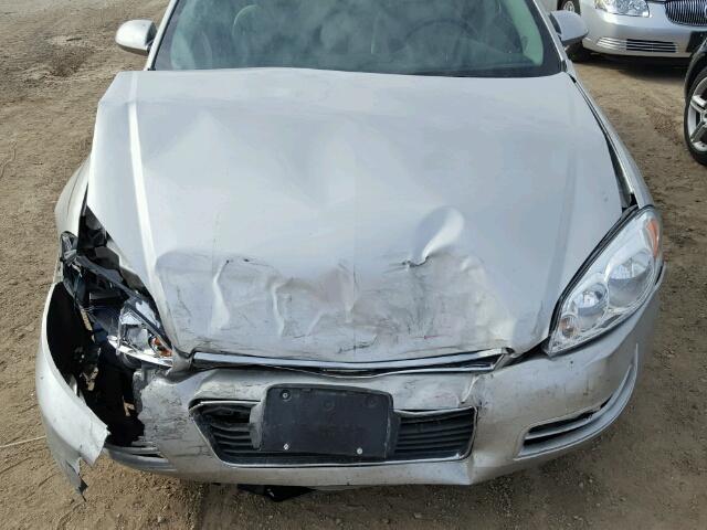 2G1WB58N289269418 - 2008 CHEVROLET IMPALA LS SILVER photo 7