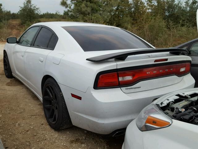 2C3CDXBG0EH215793 - 2014 DODGE CHARGER SE WHITE photo 3