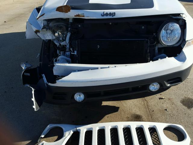 1C4NJPBA4GD677203 - 2016 JEEP PATRIOT SP WHITE photo 9