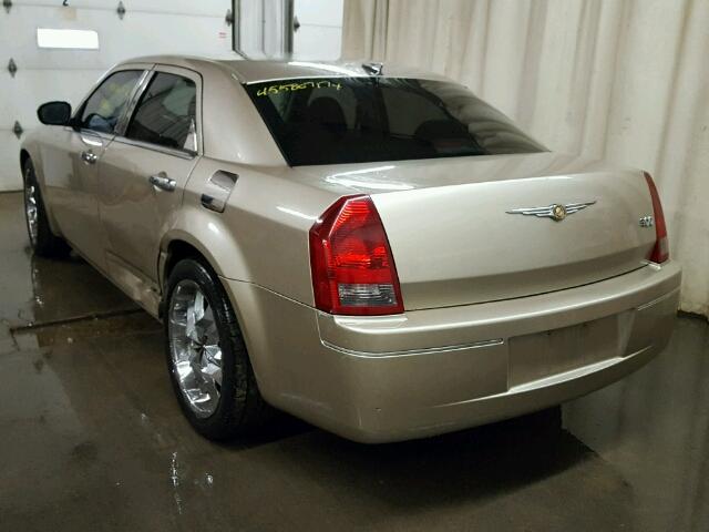 2C3LA43R86H513968 - 2006 CHRYSLER 300 TAN photo 3