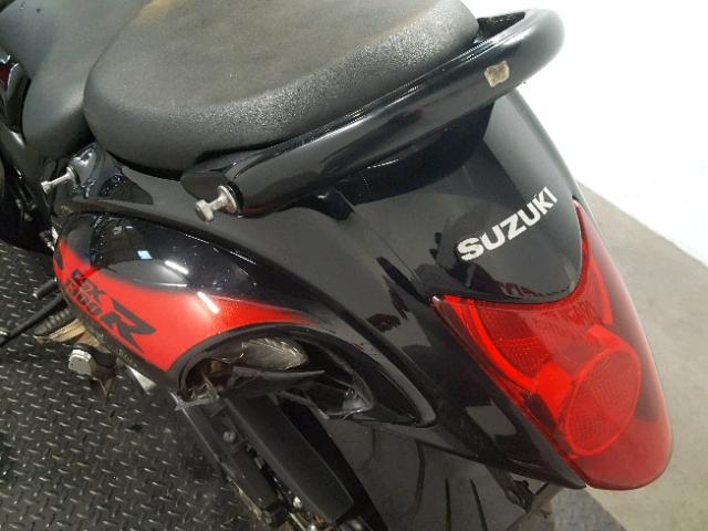 JS1GX72A8B2102298 - 2011 SUZUKI GSX1300 R BLACK photo 12