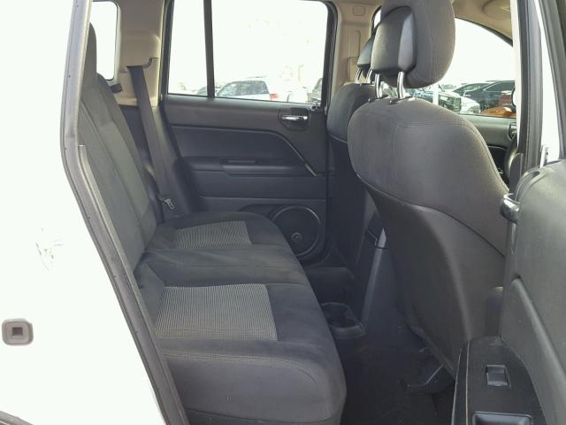 1J4NT1FB2BD240961 - 2011 JEEP COMPASS SP WHITE photo 6