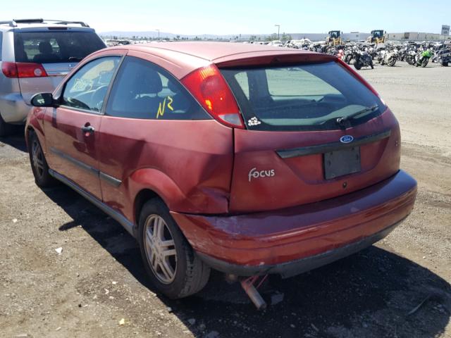 3FAFP313XYR111379 - 2000 FORD FOCUS ZX3 RED photo 3
