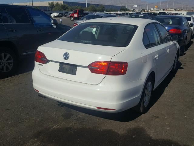 3VW2K7AJ8DM210235 - 2013 VOLKSWAGEN JETTA BASE WHITE photo 4