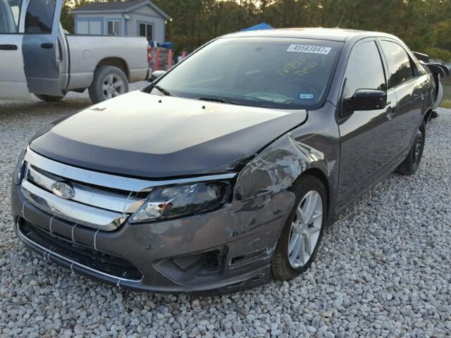 3FAHP0JA7CR269421 - 2012 FORD FUSION GRAY photo 2