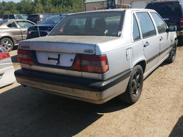 YV1LS5545V2386842 - 1997 VOLVO 850 SILVER photo 4