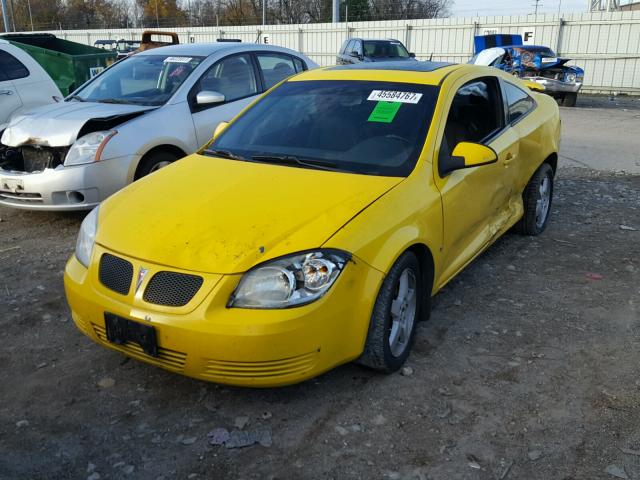 1G2AS18H897110964 - 2009 PONTIAC G5 YELLOW photo 2