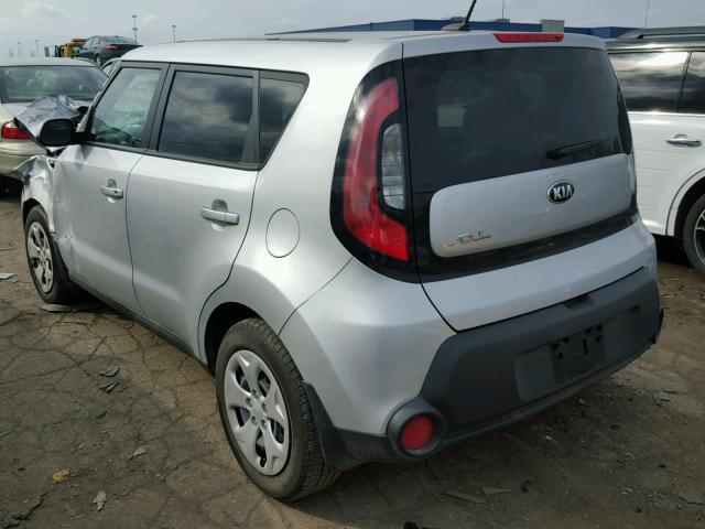 KNDJN2A22F7813681 - 2015 KIA SOUL SILVER photo 3